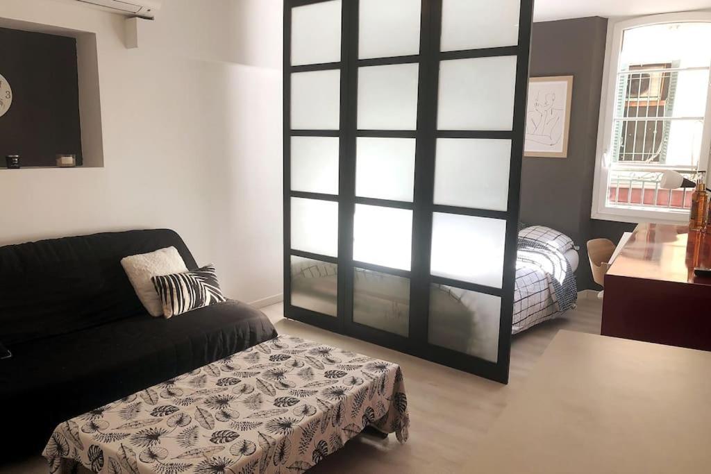 קאן Studio Cosy En Plein Centre-Ville מראה חיצוני תמונה